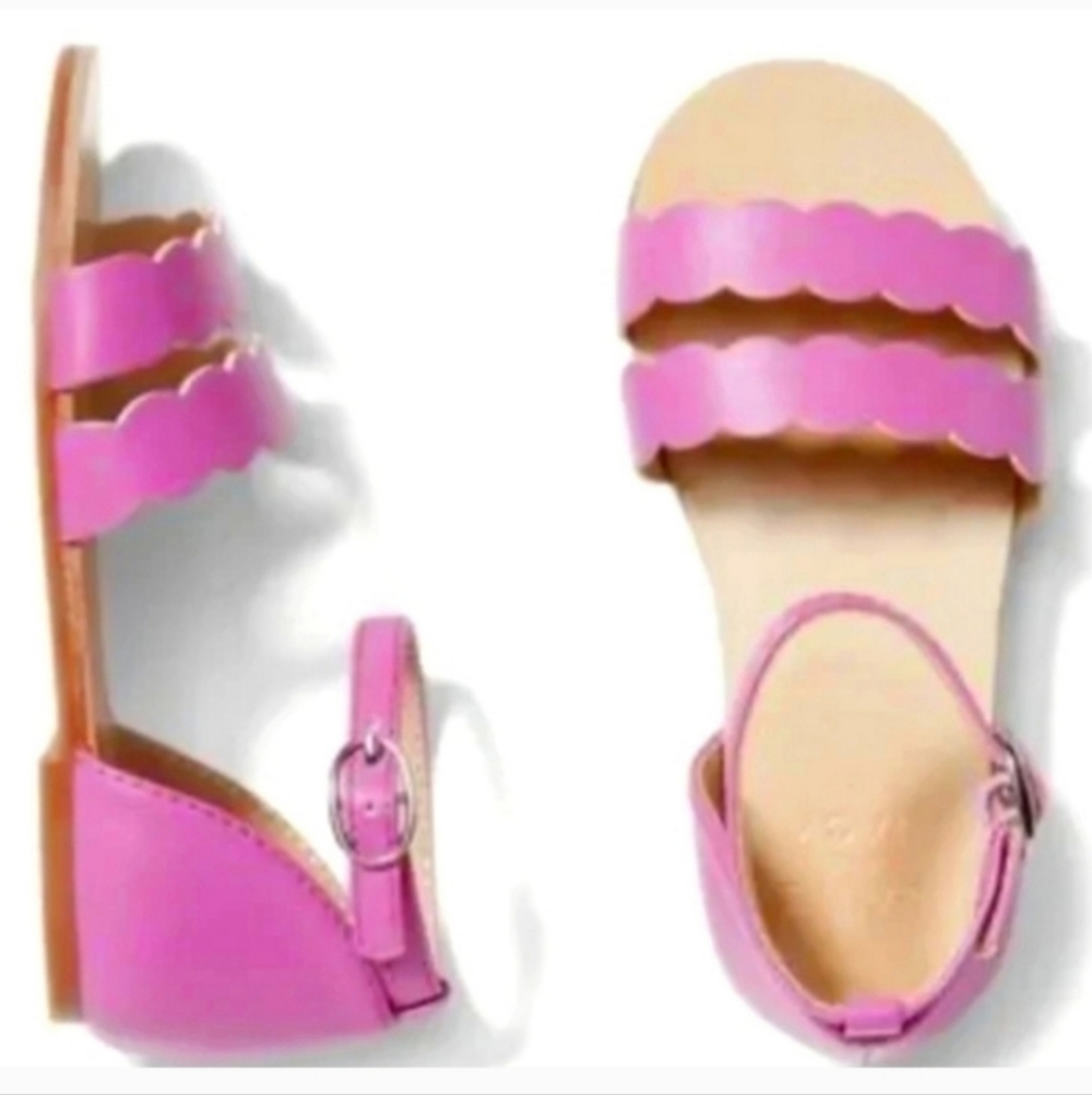 JANIE&JACK Scalloped ORCHID sandals Size 8